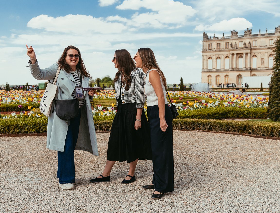 Express Versailles Tour: Palace & Garden Highlights