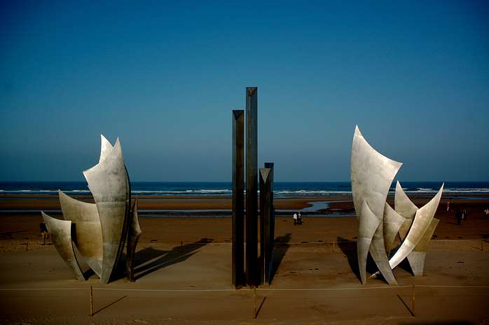 Full-Day D-Day and Normandy Beaches Day Trip