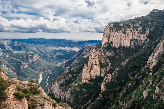 Half-Day Montserrat Day Trip from Barcelona