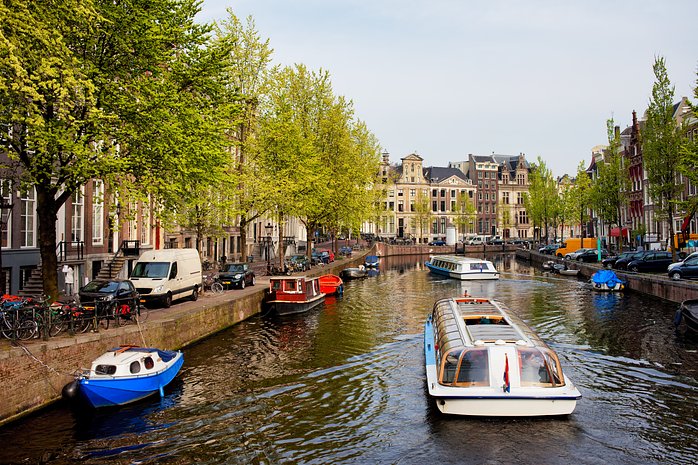 Amsterdam Canal History Tour by Private Boat