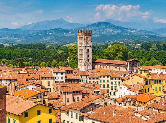 Sites & Insights: Lucca City Tour