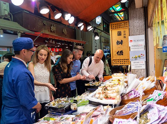 Kyoto Food Tour: Nishiki Market