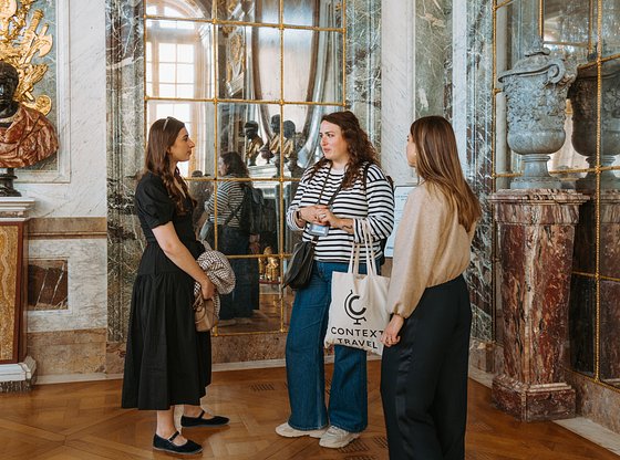 Half-Day Versailles Palace and Gardens Tour with Private Vehicle Transfer from Paris