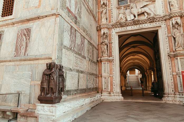 Doge's Palace Tour for Kids with Doge's Palace Skip-the-Line Tickets